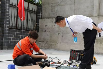 武漢通信段 比標(biāo)準(zhǔn)，拼速度，光纜接續(xù)大比武助力通信設(shè)備修理